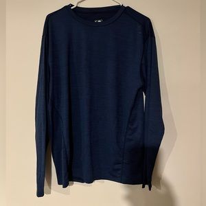 Born primitive large never worn long sleeve blue